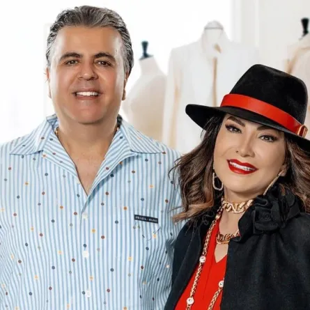 جمال سنان برفقة هدى حسين من كواليس مسلسل "عودة خالتي " - صورة من صفحته على انستغرام