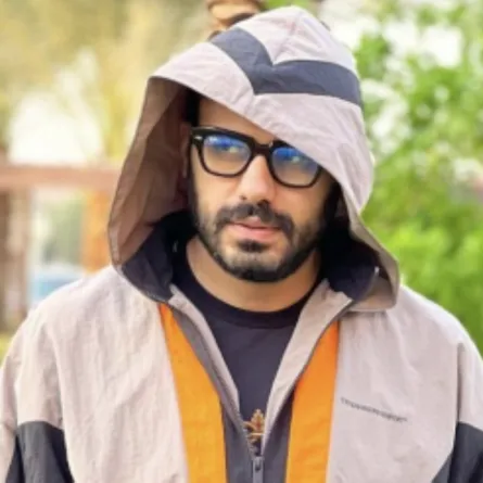 عبدالله بو شهري الصورة من حسابه على الانستغرام