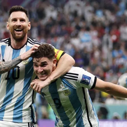 الأرجنتين تفوز بثلاثية نظيفة على كرواتيا وتتأهل إلى نهائي المونديال
