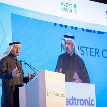 تدشين أول جهاز تنفسي محلي. الصورة من "واس"