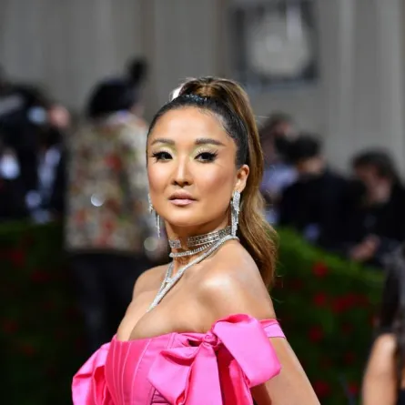 US-Korean actress Ashley Park arrives for the 2022 Met Gala at the Metropolitan Museum of Art on May 2, 2022, in New York.  ANGELA WEISS / AFP