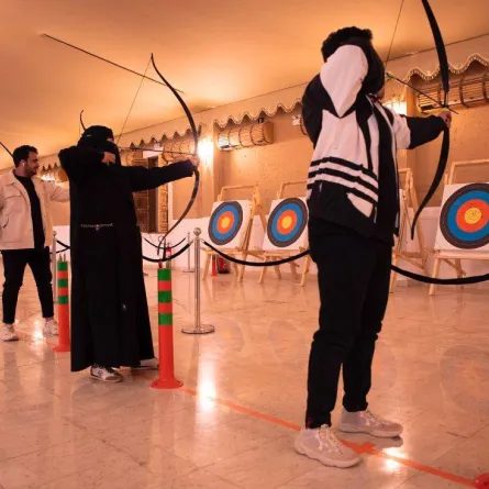 زوار موسم حائل... يتفاعلون مع عيش التجربة