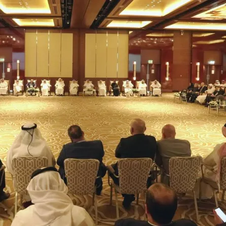 جانب من اللقاء. الصورة من "وام"