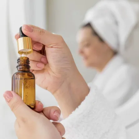 فوائد زيت الجوجوبا لتفتيح البشرة