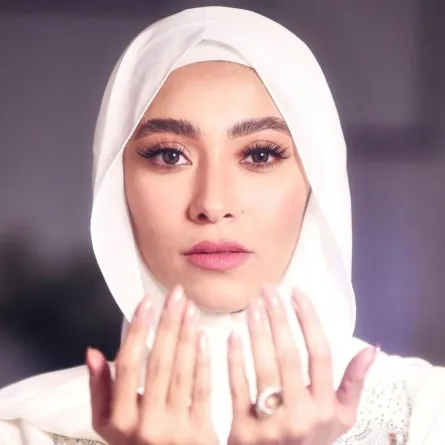 زيزي عادل - الصورة من صفحتها الرسمية على الفيس بوك