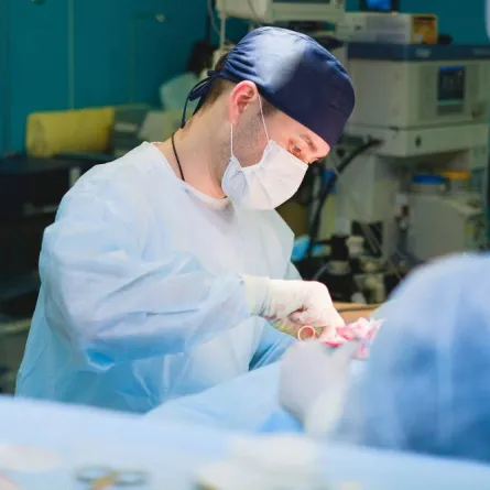 فريق طبي سعودي ينجح في إنهاء معاناة مريضة لم تستطع المشي منذ 5 سنوات - الصورة من pexels