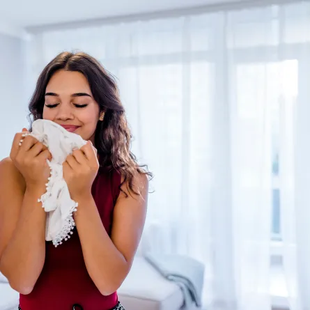 تنظيف الملابس من بقع الطين