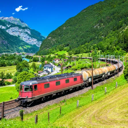 نصائح لإمضاء الوقت أثناء السفر بالقطار