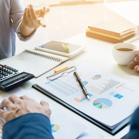 البرامج عبارة عن تسلسل مخطط ومجموعة من الأنشطة