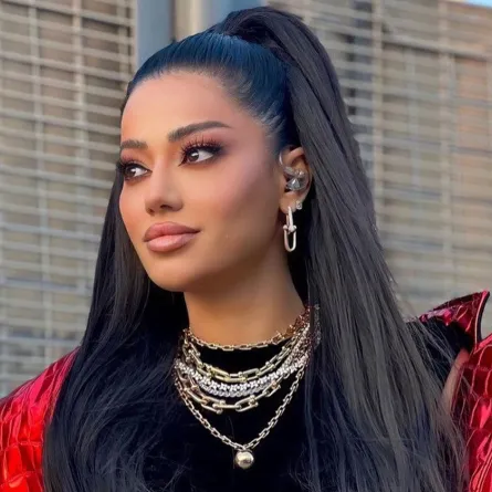 رحمة رياض - صورة من صفحتها على انستغرام