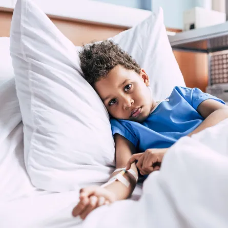 صورة لطفل انطوائي