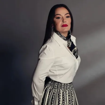 شريهان - صورة من صفحتها على انستغرام