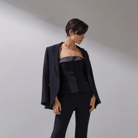 إطلالات عملية بمنتهى الأناقة Office Chic من توسي Tosi -الصورة من موقع IMAXtree الإلكتروني