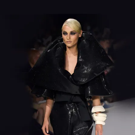 صيحات الأساور بمختلف الأحجام Cuffs & Bangles 