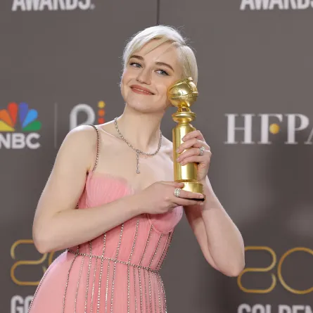  Julia Garner  / 80th Annual Golden Globe Awards at The Beverly Hilton on January 10, 2023 in Beverly Hills, California. /Amy Sussman / GETTY IMAGES NORTH AMERICA / Getty Images via AFP