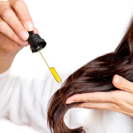 العناية بالشعر