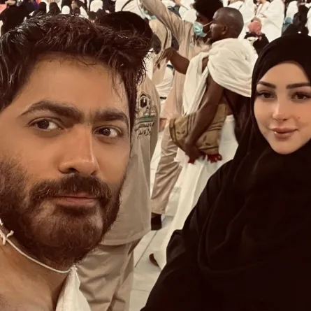 بسمة بوسيل وتامر حسني يؤديان مناسك العمرة  -صورة من صفحتها على انستغرام