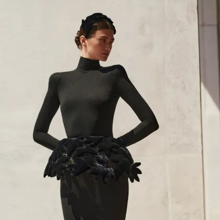 بطاقة الدعوة تحدّد إطلالتك Decoding invitations