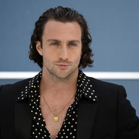 English actor Aaron Taylor-Johnson poses as he arrives to attend the UK Gala Screening of the film "Bullet Train" in London on July 20, 2022. Niklas HALLE'N / AFP