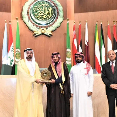 وزارة الموارد البشرية والتنمية الاجتماعية تُحقق جائزة التميز الحكومي العربي