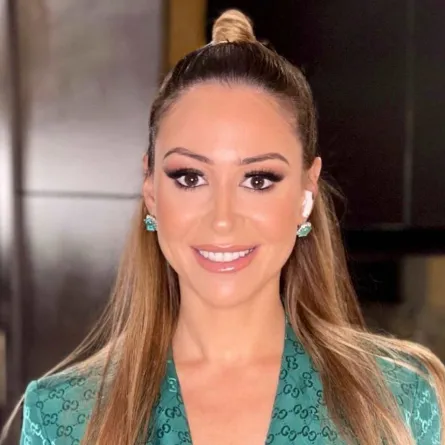 منة شلبي - الصورة من حسابها على الفيس بوك