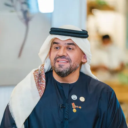 حسين الجسمي يشارك جمهوره صورة من حفل زفافه