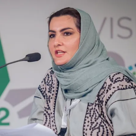 الدكتورة خلود المانع 