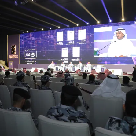 من جلسات المؤتمر