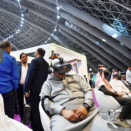 الحلول الرقمية وتقنيات الاتصال والمعلومات في خدمة ضيوف الرحمن. الصورة من "واس"