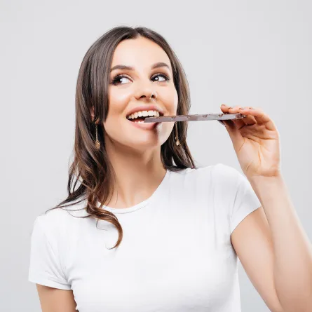 فوائد الشوكولاتة الداكنة لإنقاص الوزن