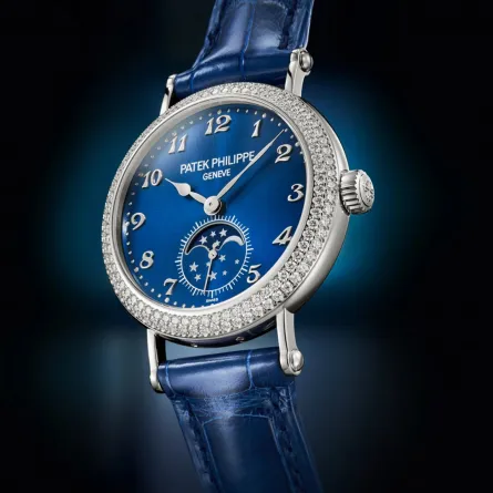 ساعات بلون الياقوت الازرق Into the Ocean