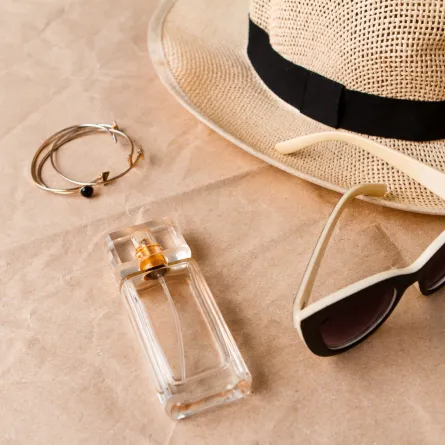 صور أفضل عطور للمرأة المغامرة