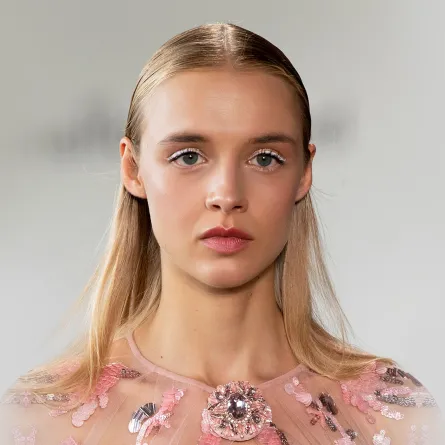 تطبيق مكياج عروس