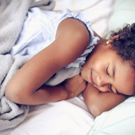 صورة لطفلة نائمة