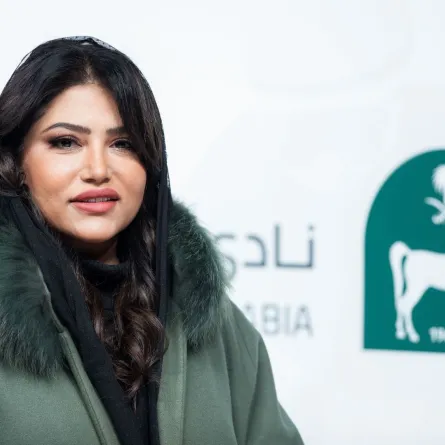 هناء المهيد - الصورة من المركز الإعلامي لنادي سباقات الخيل 