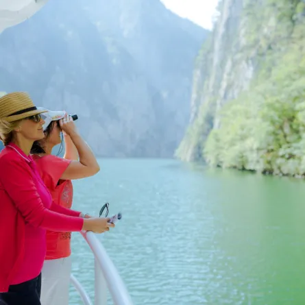 نصائح لسفر كبار السن