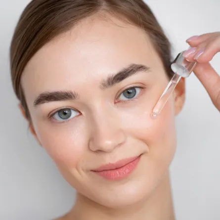 فوائد الريتينول للوجه والجسم Retinol Benefits - الصورة من Shutterstock