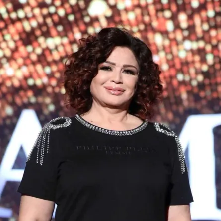 إلهام شاهين - الصورة من صفحتها الرسمية على الفيس بوك