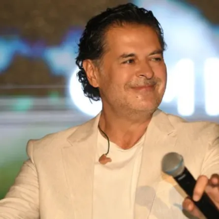 راغب علامة -الصورة من حساه على الانستغرام