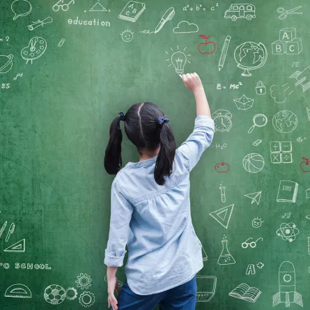 اليونسكو تخصص اليوم الدولي للتعليم لعام 2023 للفتيات والنساء الأفغانيات