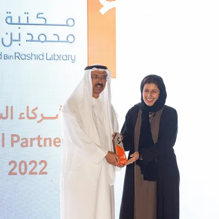 في حفل مميز بحضور كبار المسؤولين مكتبة محمد بن راشد تكرّم الشركاء والرعاة والداعمين لرسالتها الثقافية السامية