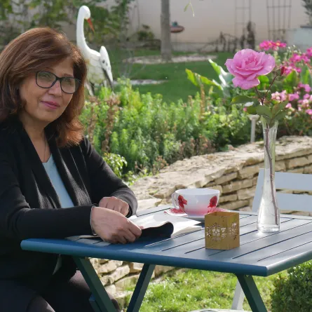 الروائيّة نرمين الخنسا