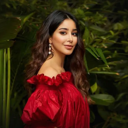  أسيل عمران-الصورة من حساب أسيل عمران الرسمي على إنستغرام 