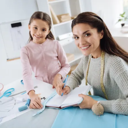 صورة لأم وابنتها