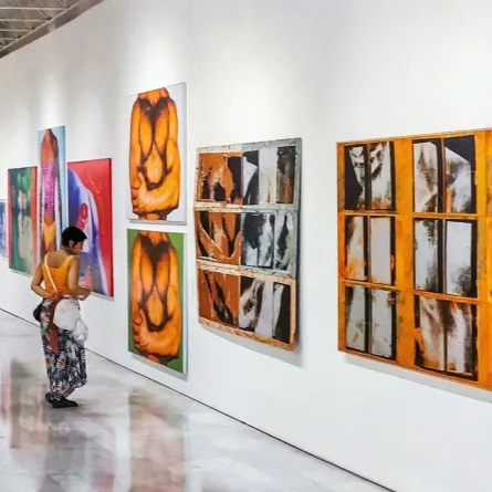 معرض فنون تشكيلية