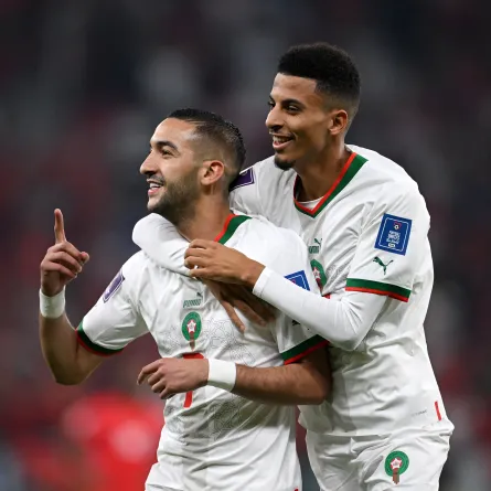 حكيم زياش يخضع لفحص طبي في باريس تمهيدا لانتقاله إلى باريس سان جيرمان