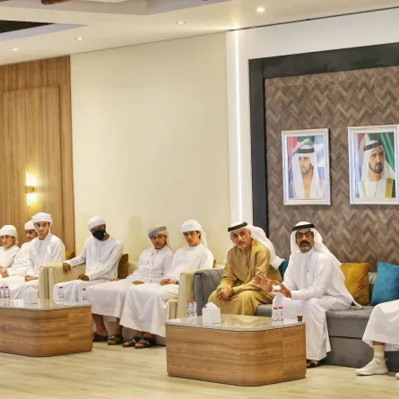 جزء من لقاء مبادرة موروثنا- الصورة من مركز حمدان بن محمد لإحياء التراث 