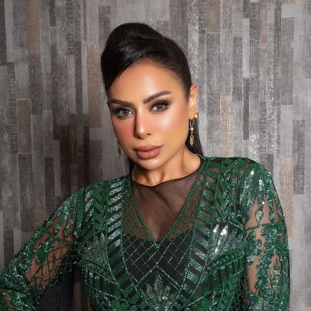 هند البلوشي -  صورة من صفحتها على انستغرام