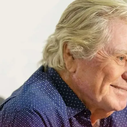 حسين فهمي- الصورة من الحساب الرسمي للفنان على "إنستغرام"