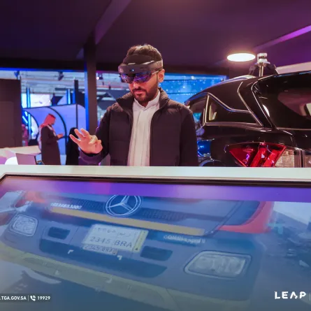 سيارة الرصد الذكي